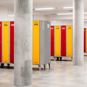 Garderobenschränke / Umkleideschränke